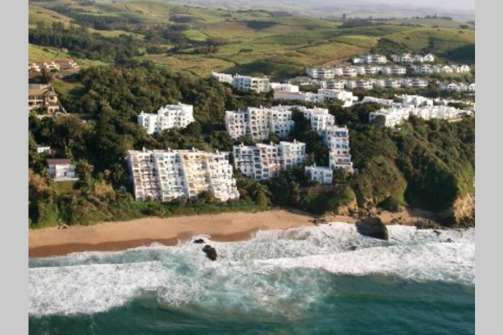 Ballito 69 Perissa Santorini Sea View, Walk To Beach -Family Only Экстерьер фото