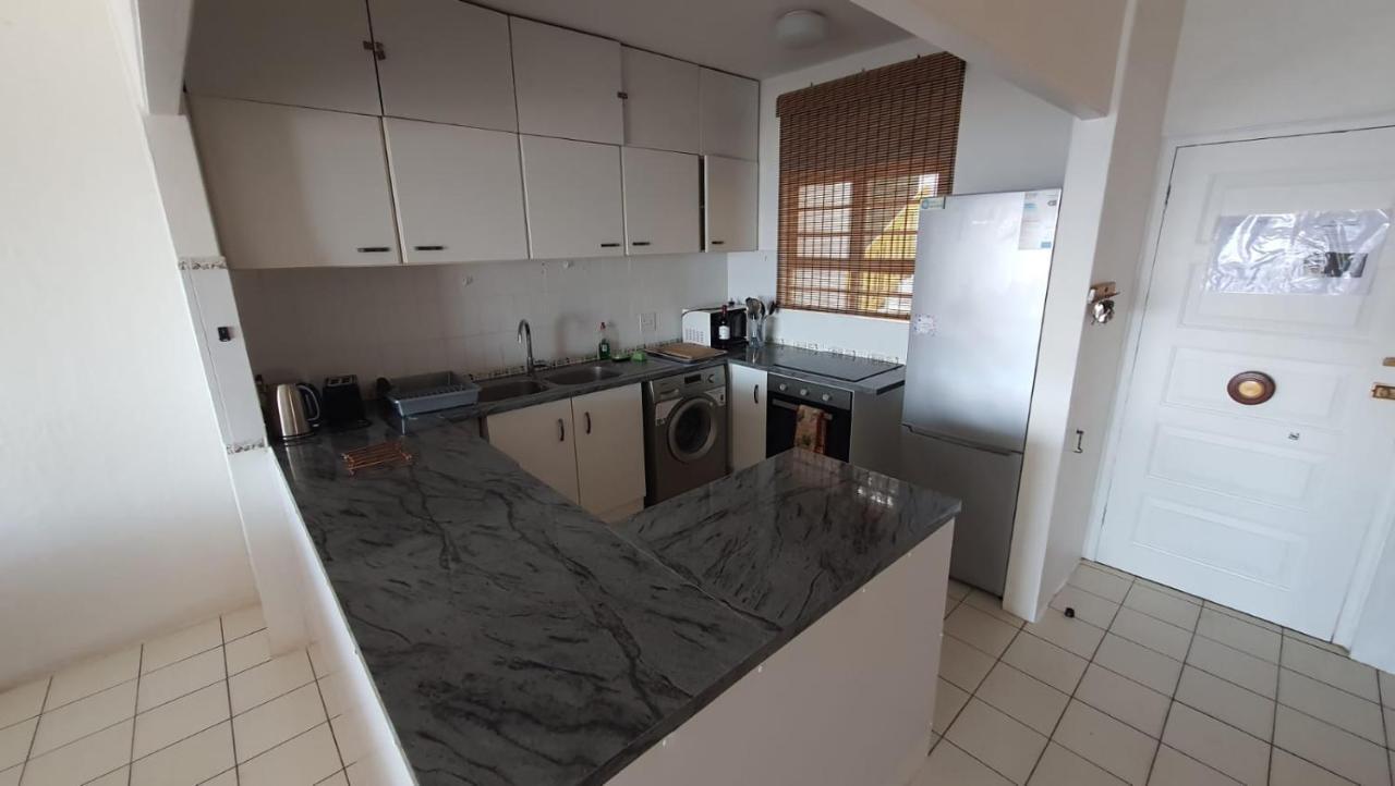 Ballito 69 Perissa Santorini Sea View, Walk To Beach -Family Only Экстерьер фото