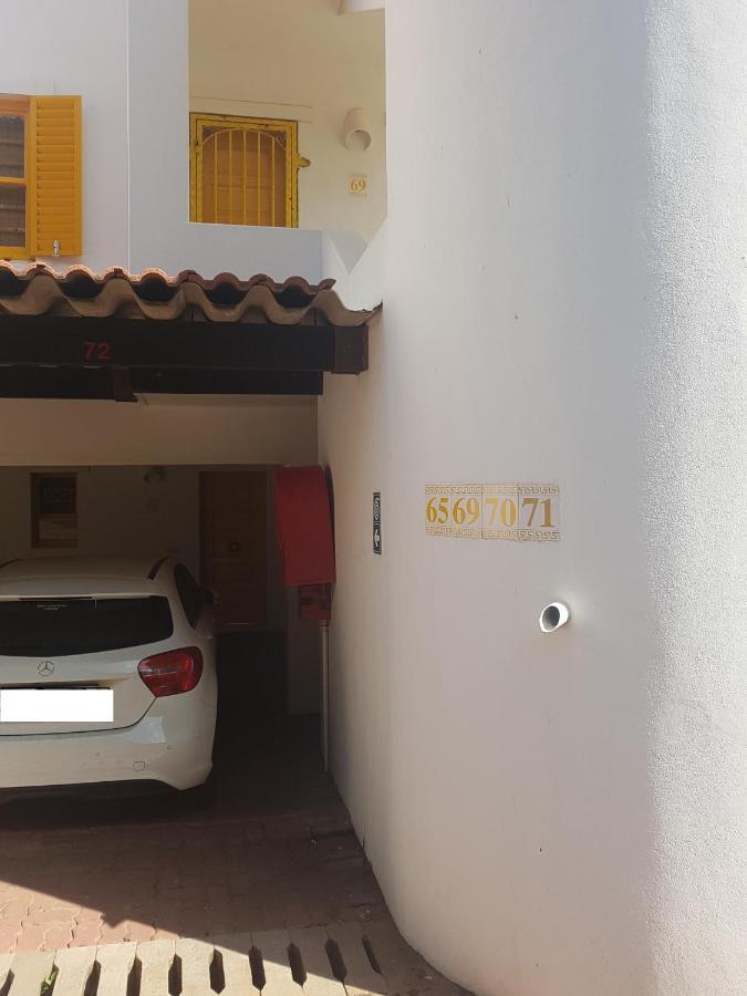 Ballito 69 Perissa Santorini Sea View, Walk To Beach -Family Only Экстерьер фото